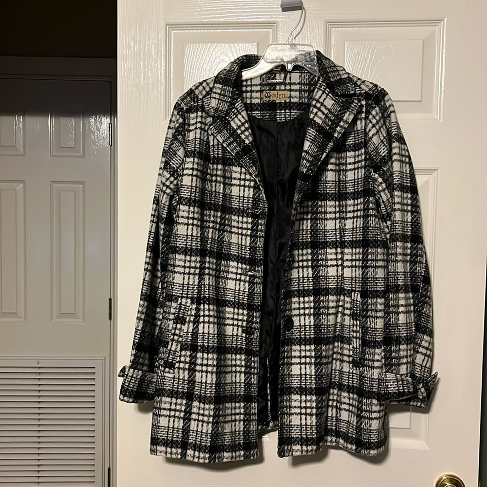 Women’s Black & white plaid pea coat.